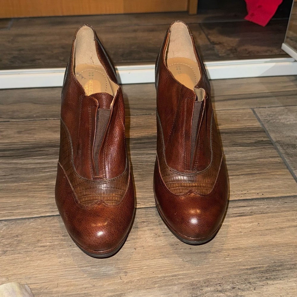 Beautiful Real Leather Boots Heels